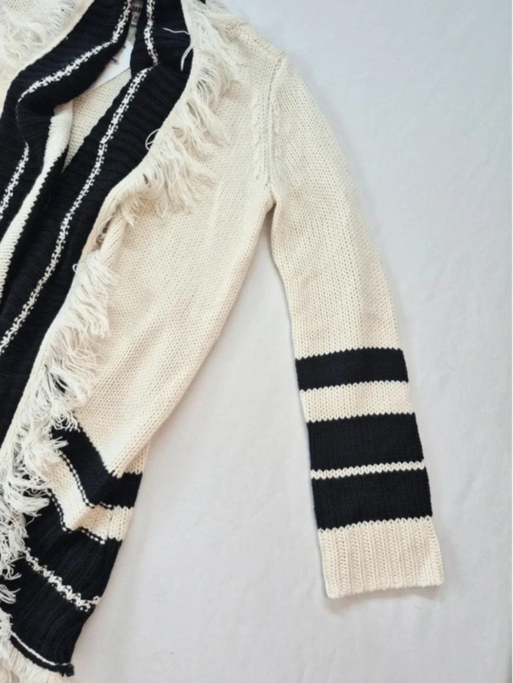 BB Dakota Oversize Ivory Black Stripe Knit Open Front Fringe Cardigan Women's XS
